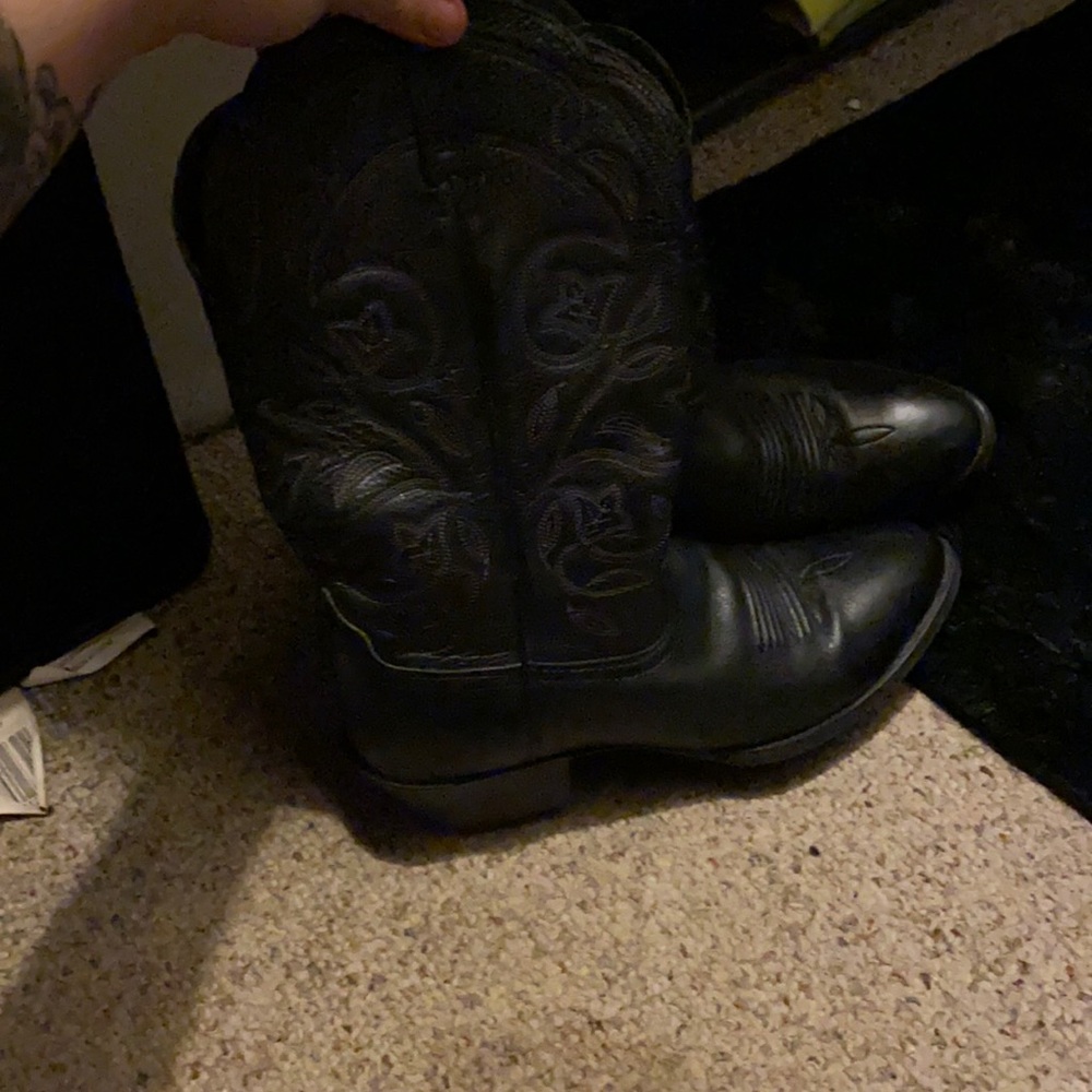 Ariat Black Cowboy Boots